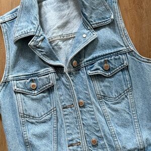 VTG 90’s Light Blue Denim Trucker style Vest